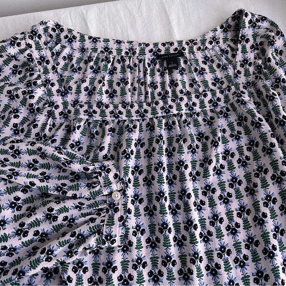 Ann Taylor Floral Print Crepe Blouse - Picture 5 of 11
